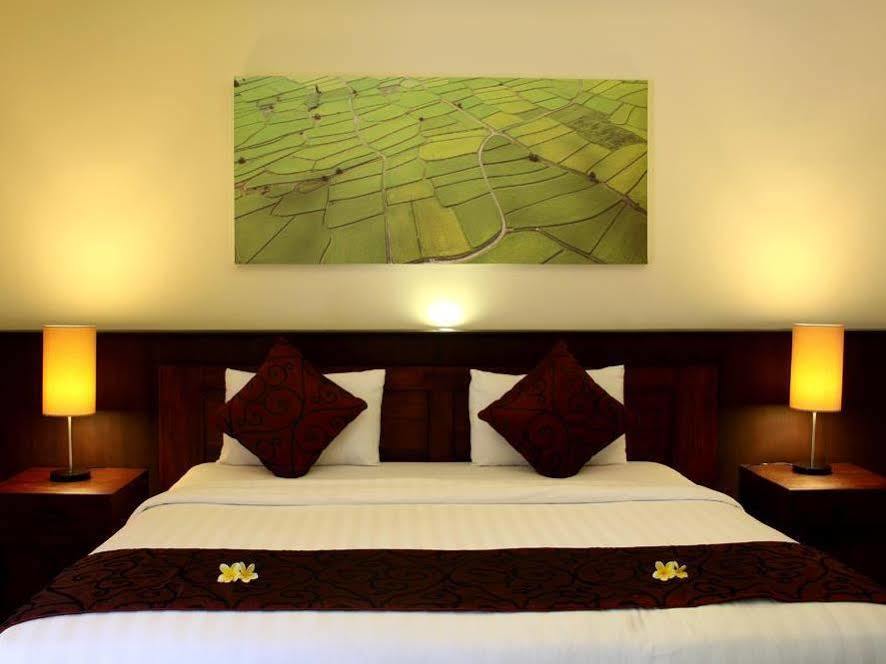 Bukit Kirana Villas Uluwatu Exterior foto